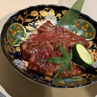 牛刺しと焼肉 仔虎 クリスロード店 - 