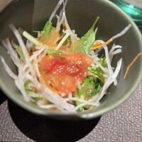 旬菜ステーキ処 らいむらいと - ランチはサラダ付きです