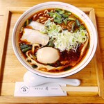 中華そば 肴 yamago - スタミナ鶏骨ラーメン(味玉TP)