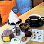 ショコラ リパブリック - 料理写真:神戸ベイクドアラモード