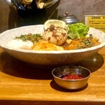 SPICY CURRY 魯珈 - 