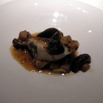 キハチ - ヒゲ鱈のムニエルと下仁田葱のポワレ