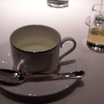 キハチ - ハーブティーと蜂蜜