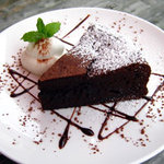 Ichimaru san pulpo - シンプルながら濃厚なチョコレートケーキ