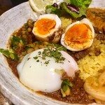 SPICY CURRY 魯珈 - 