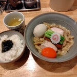 だしと麺 遊泳 - 