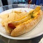 ロングボード・カフェ - CHEDDAR CHEESE DOG／チェダーチーズ ドッグ