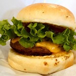 ロングボード・カフェ - AVOCADO BURGER／アボカドバーガー