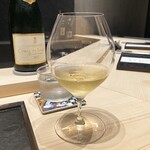 神楽坂 濱千 - ペアリング1杯目、シャンパン