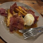 neco - リンゴのキャラメリゼと生ハム