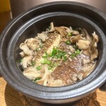おばんざいの美々 - 土鍋ご飯　真鯛と舞茸