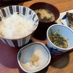 圓 弁柄 - 