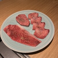 TANAKA YAKINIKU RESTAURANTE - 