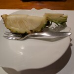 天麩羅 ひらいし - 沖縄のミニパイナップル？甘い