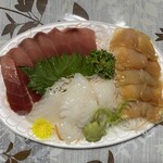 おさしみの店 魚七 - 3点盛