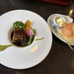 France Ya - 峠下牛頰肉美酒燉煮