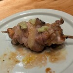 焼鳥 六鳥 - じゃばら(せせりとはらみ)