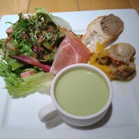 Osteria UVA RARA 横浜 - アンティパスト