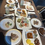 スカイビュッフェ51 - 色んな料理を並べましたー♪美味しそうでしょ。