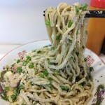 ハイパーファットン - もちもちの麺