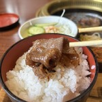 焼肉 壱番館 - ご飯にライドン❗️