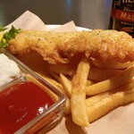 Public House The AXTELL - フィッシュアンドチップス