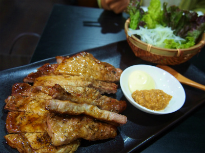 肉貴族 - 東釧路（串焼き）の写真