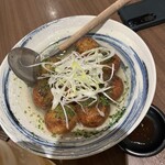 個室完備 海鮮と産地鶏の炭火焼 鶏菜 - 
