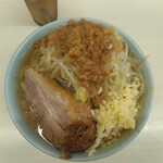 俺の生きる道 - ラーメン1100円麺300グラムヤサイニンニクアブラ、真上(2025.6.5)