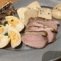 W Yokohama The Wine Hall - スモーク4種盛り合わせ