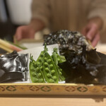 橦木町 しみず - 茗荷たけ　涙豆
      岩茸　板ワラビ
      青水　佐久島岩牡蠣