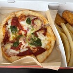 ピザハット - 料理写真:『MY BOX(マルゲリータ)』