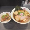 横浜中華そば 維新商店 本店