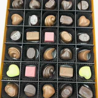 GODIVA Chocolatier_1