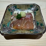 菊鮨 - イサキお刺身