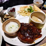 ほびーい喫茶店 - ハンバーグカツセット (お値段お任せ)