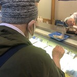 京樽 - お土産コーナーからピックアップされた握り。