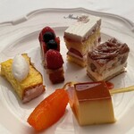 マダム・トキ - 