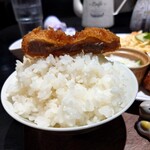 ほびーい喫茶店 - カツ丼(笑)