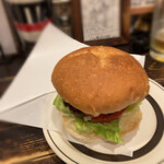 CENTER4 HAMBURGERS - 