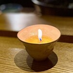 304065678 - 鶏脂の蝋燭