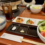 アキ - ウーロン茶