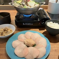 しゃぶしゃぶ KINTAN 代官山本店 - 「菜彩鶏のしゃぶしゃぶセット/旨味の和牛だし」