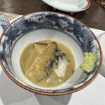 神楽坂 すし OMAKASE - 鮑　肝ソース添え