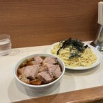 らぁめん ほりうち 新宿本店 - 