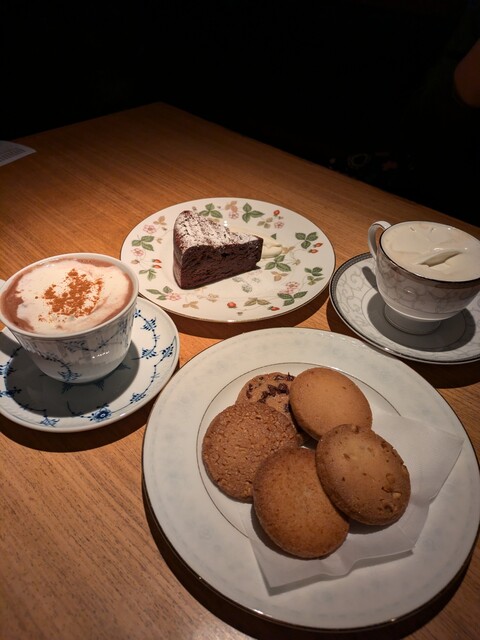 high grown cafe photo 2