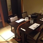 太閤本店 伏見店 - 完全個室、畳にテーブル、雰囲気よろし