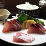 梅山鉄平食堂 - 