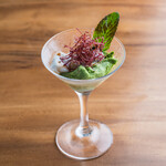 コーラルテラス石垣島 レストラン プルメリア - ジーマミー豆腐とアイス紅芋チップ添え