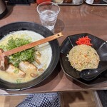 HAKATA RAMEN ADACHI - 